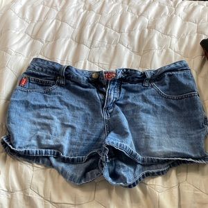 Mudd Jean booty shorts